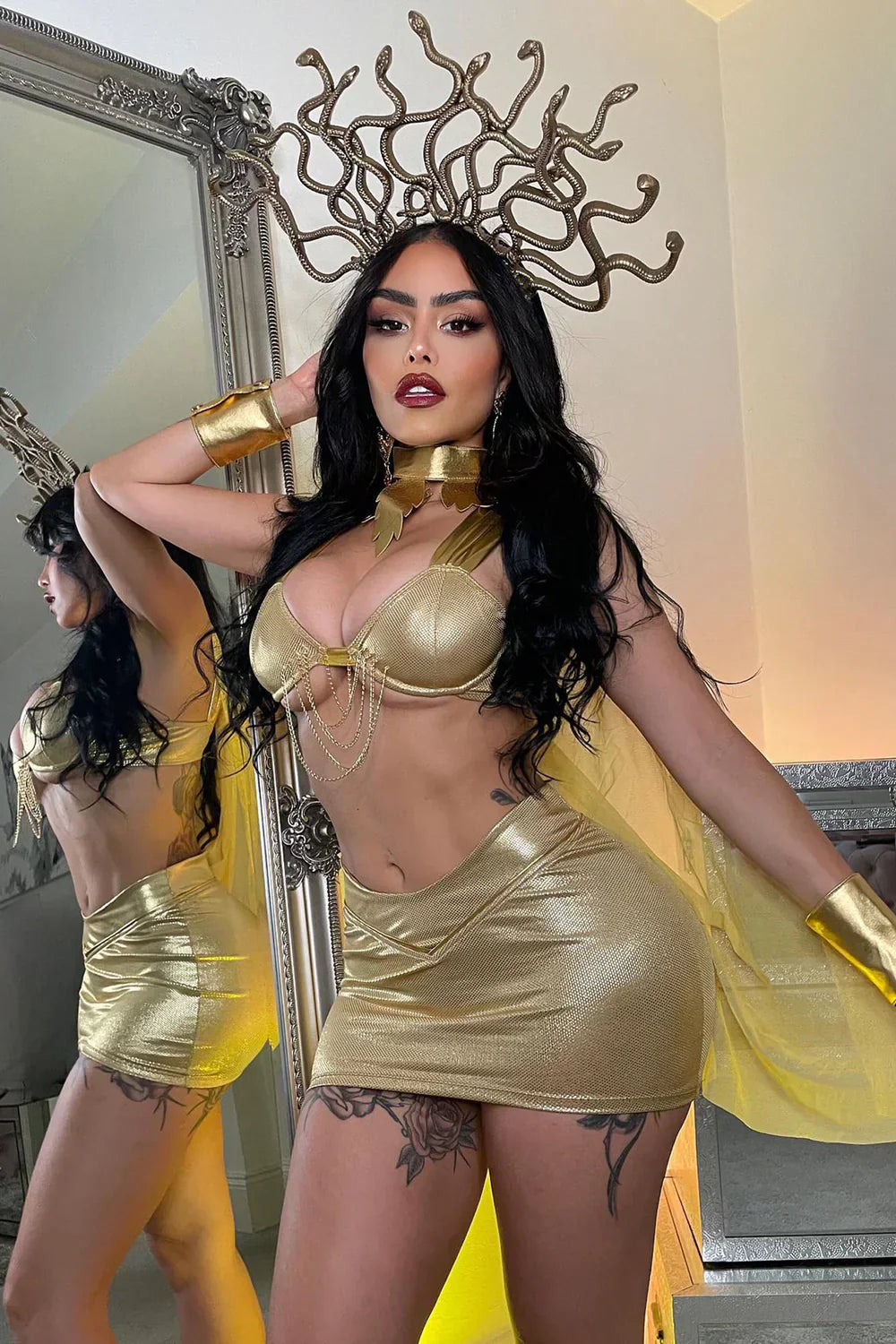 Gilded Gorgon 5-Piece Medusa Costume Set – Gold